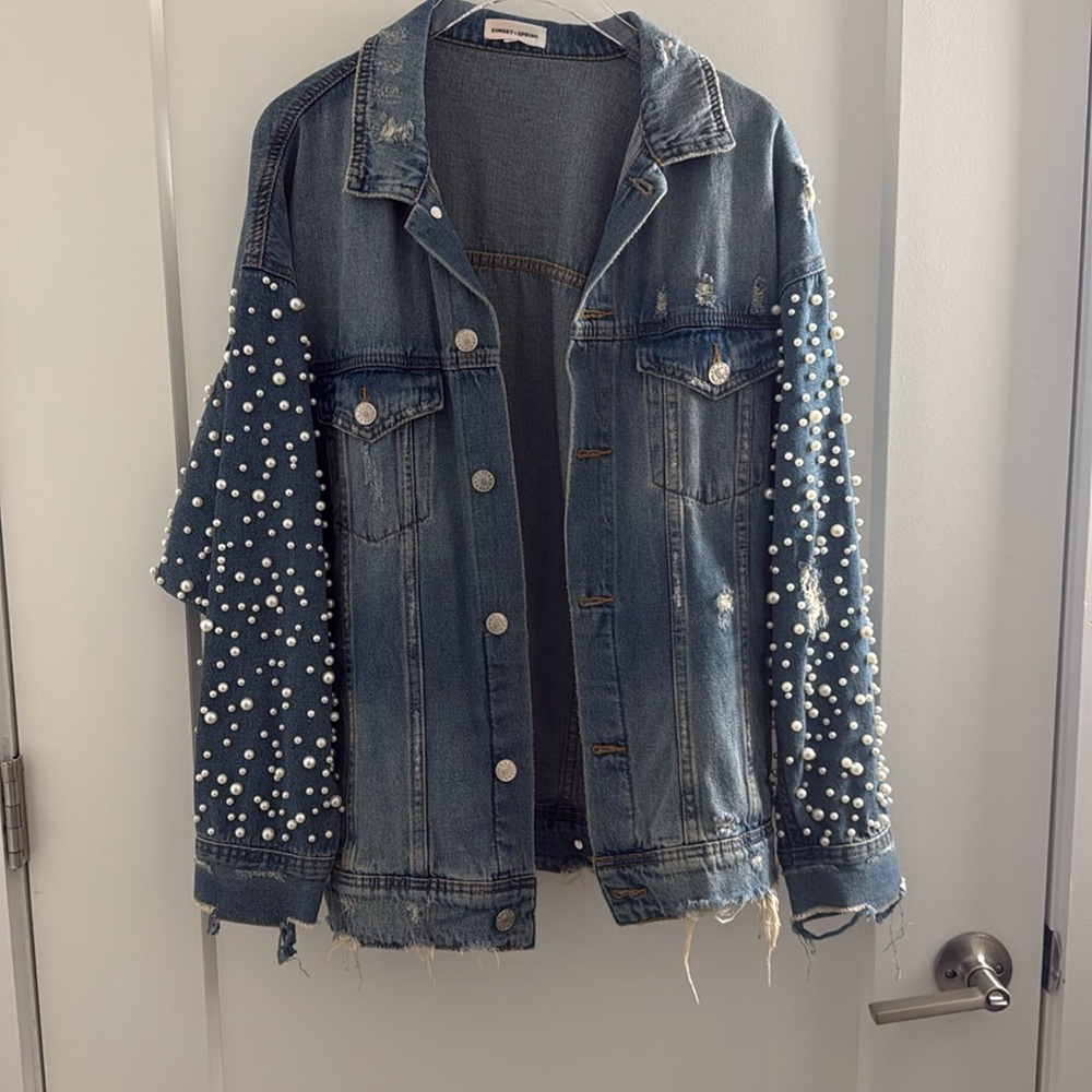 Sunset + Spring Pearl Sleeve Distressed Jean Jacket